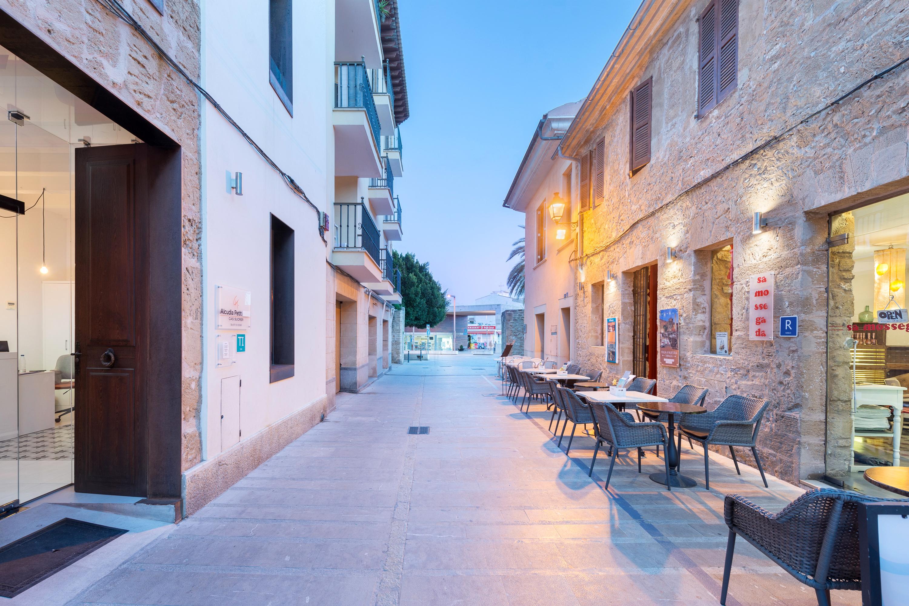 Petit - Turismo De Interior Alcúdia